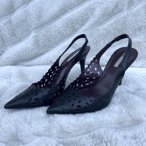 BCBG Slingback Stiletto - 8.5W - Picture 3 of 6